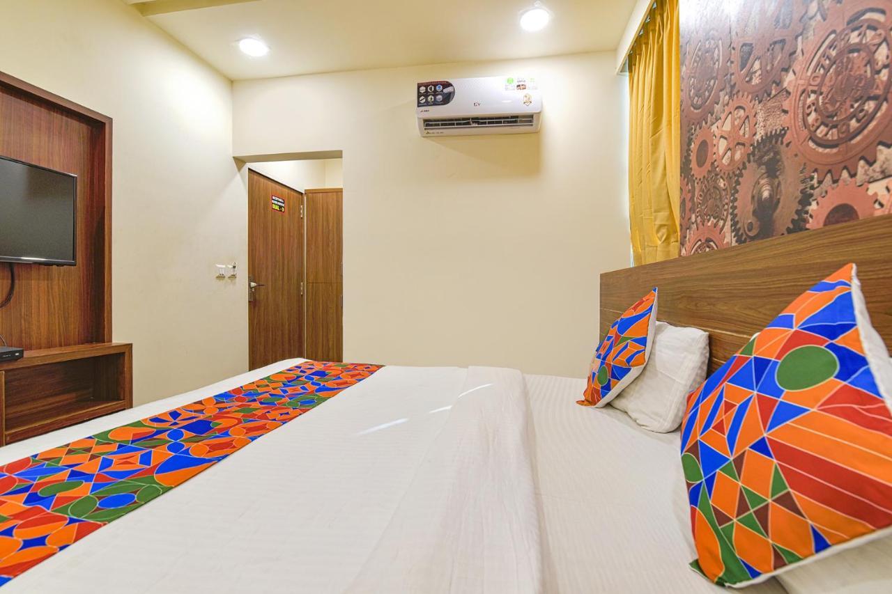 Fabexpress Pearl Villa Ahmedabad Exterior photo