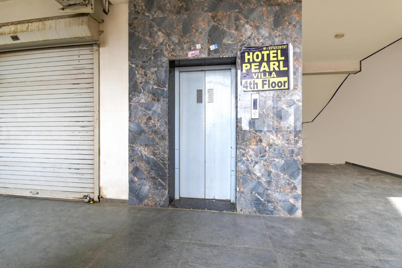 Fabexpress Pearl Villa Ahmedabad Exterior photo
